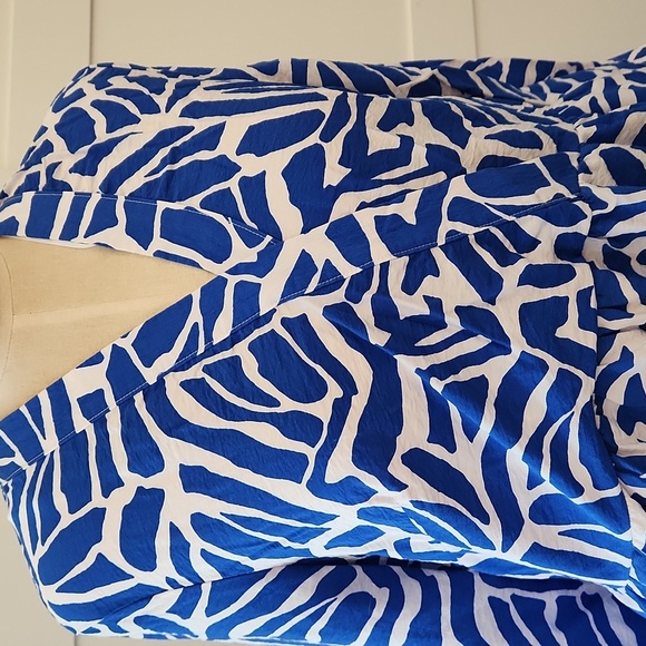 Rachel Zoe Vibrant Blue and White Patterned Midi Babydoll Dress Size Small - Picture 2 of 8